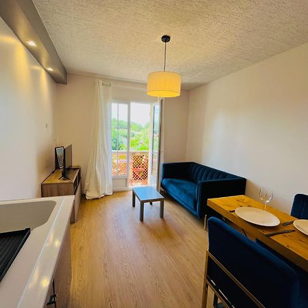 Pierrange Apartment Grillon Екстериор снимка
