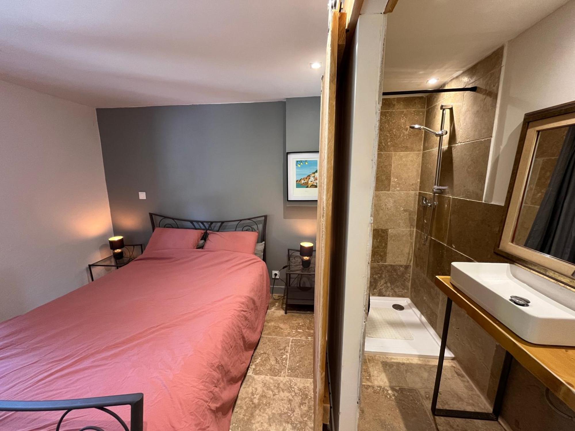 Pierrange Apartment Grillon Екстериор снимка