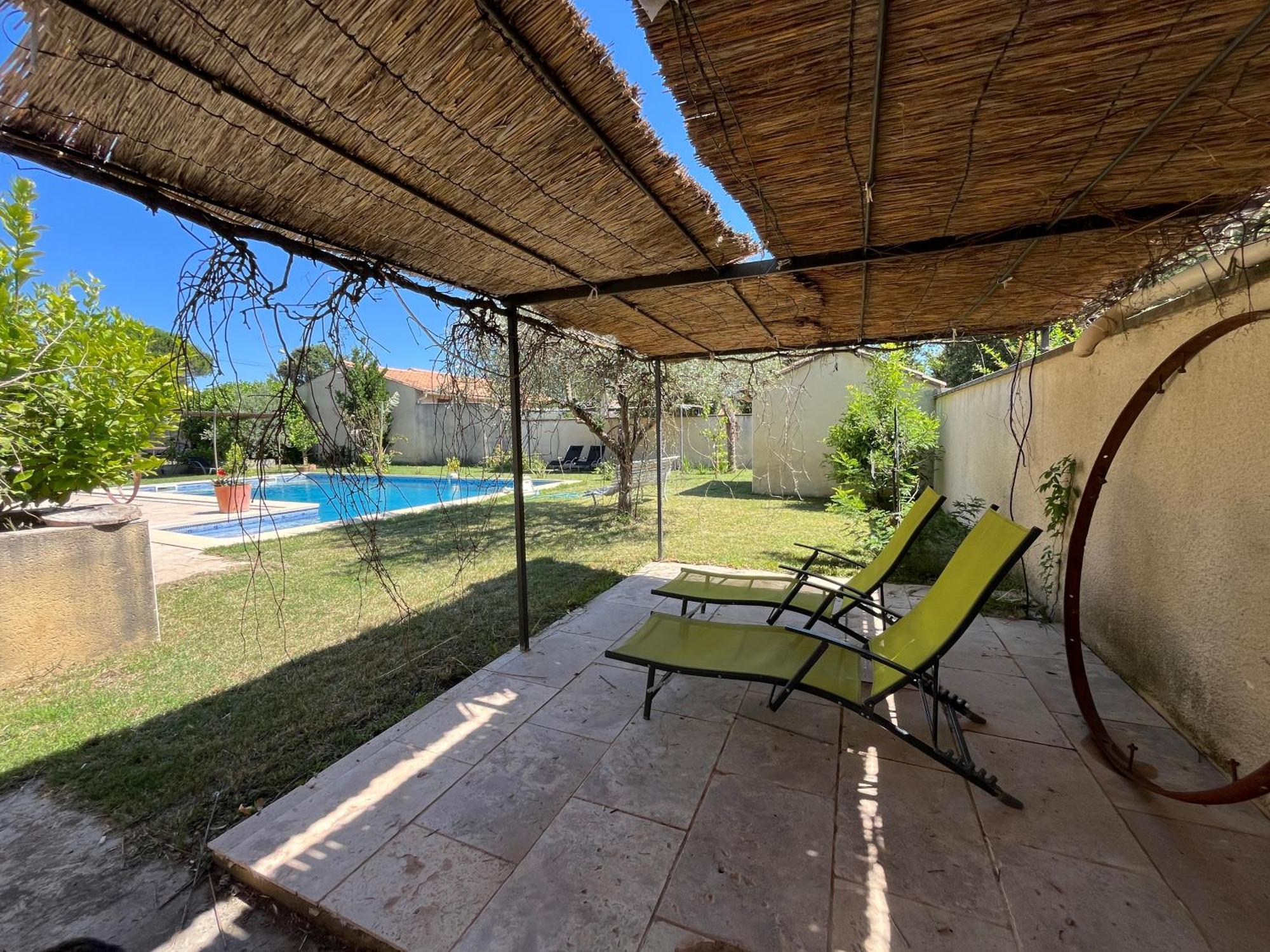 Pierrange Apartment Grillon Екстериор снимка