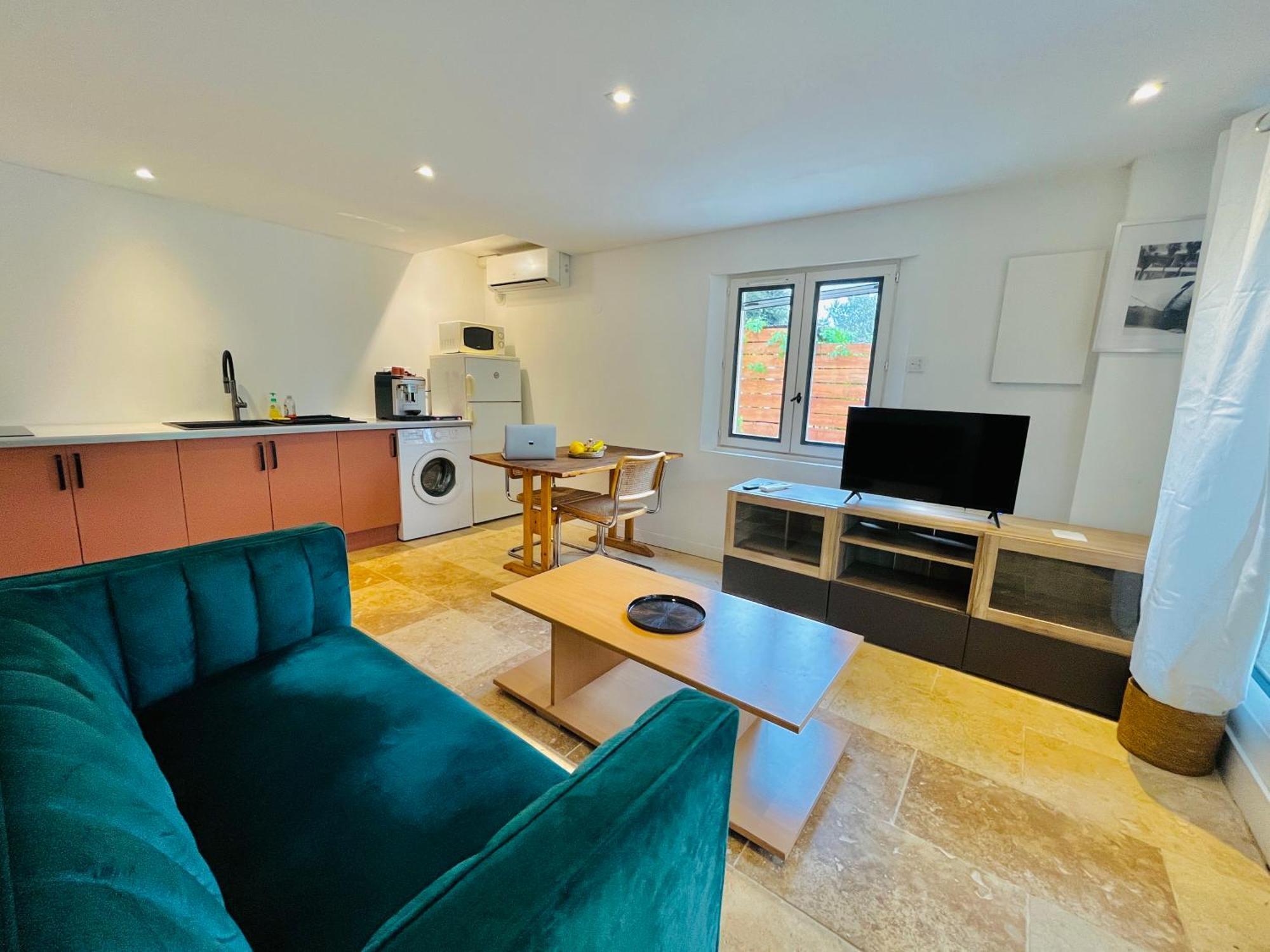 Pierrange Apartment Grillon Екстериор снимка